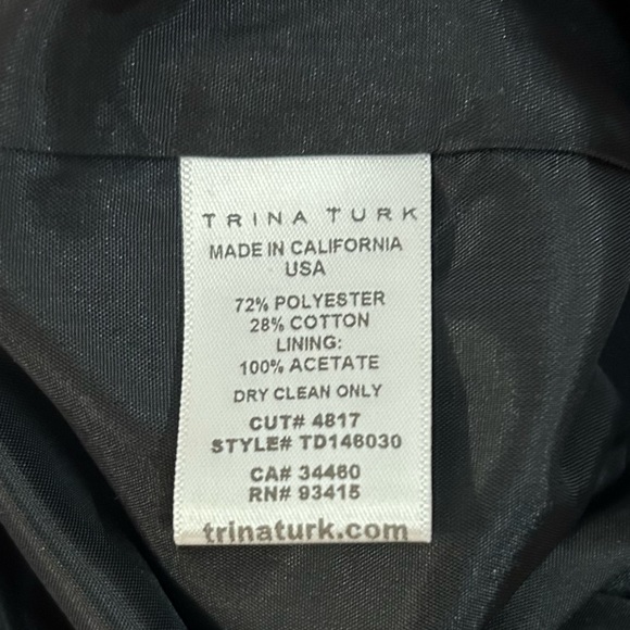 Trina Turk Dresses Size 4. Pink & black geometric pattern. Halter. EUC. Lined. - Picture 6 of 8